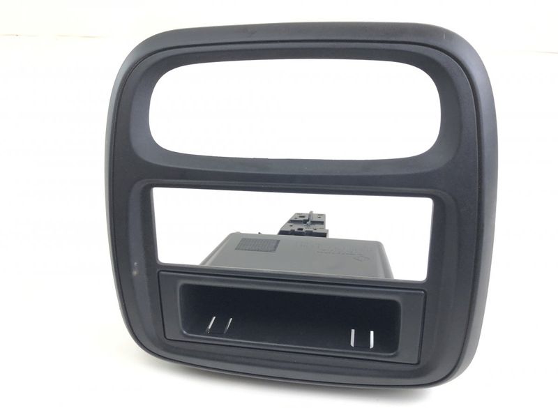 6892300Q1C Dashboard Shelf / Stowage NISSAN NV300 (X82) (2016-2021)