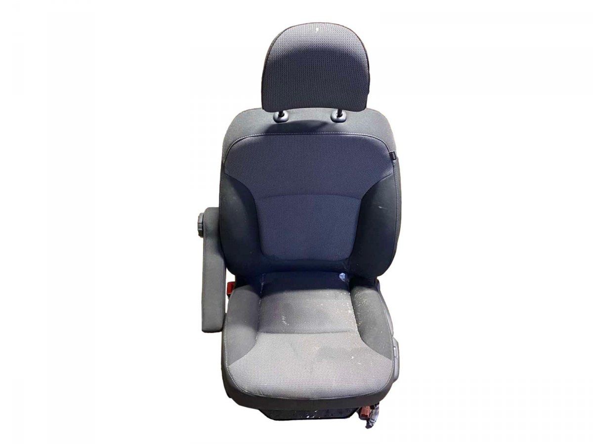 6000640786 6000619408 Front seat left FIAT TALENTO II (296) (2016-2020)