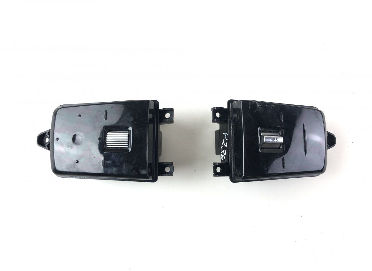 LR139833 Steering Wheel MF Switch Left LAND ROVER DISCOVERY SPORT (L550) (2014-)