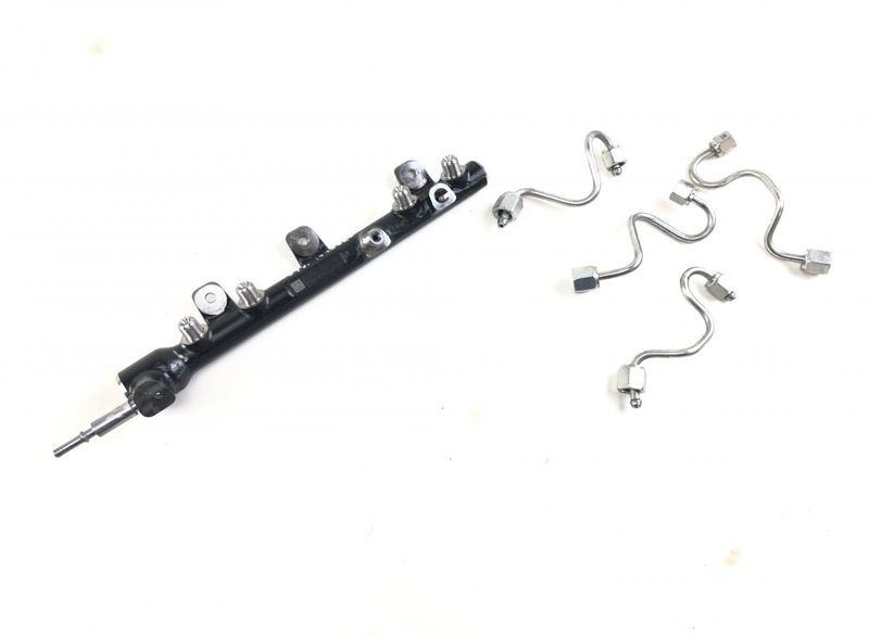 175211218R Fuel Distributor / fuel rail RENAULT MASTER III (FV, JV) (2010-2024)