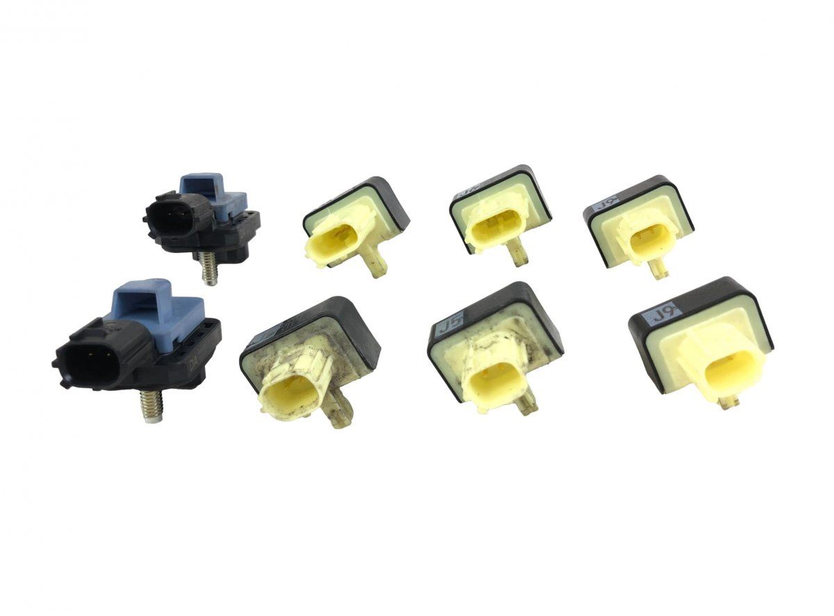 8983A33010 Crash Sensor Front LEXUS ES VII (2018-)