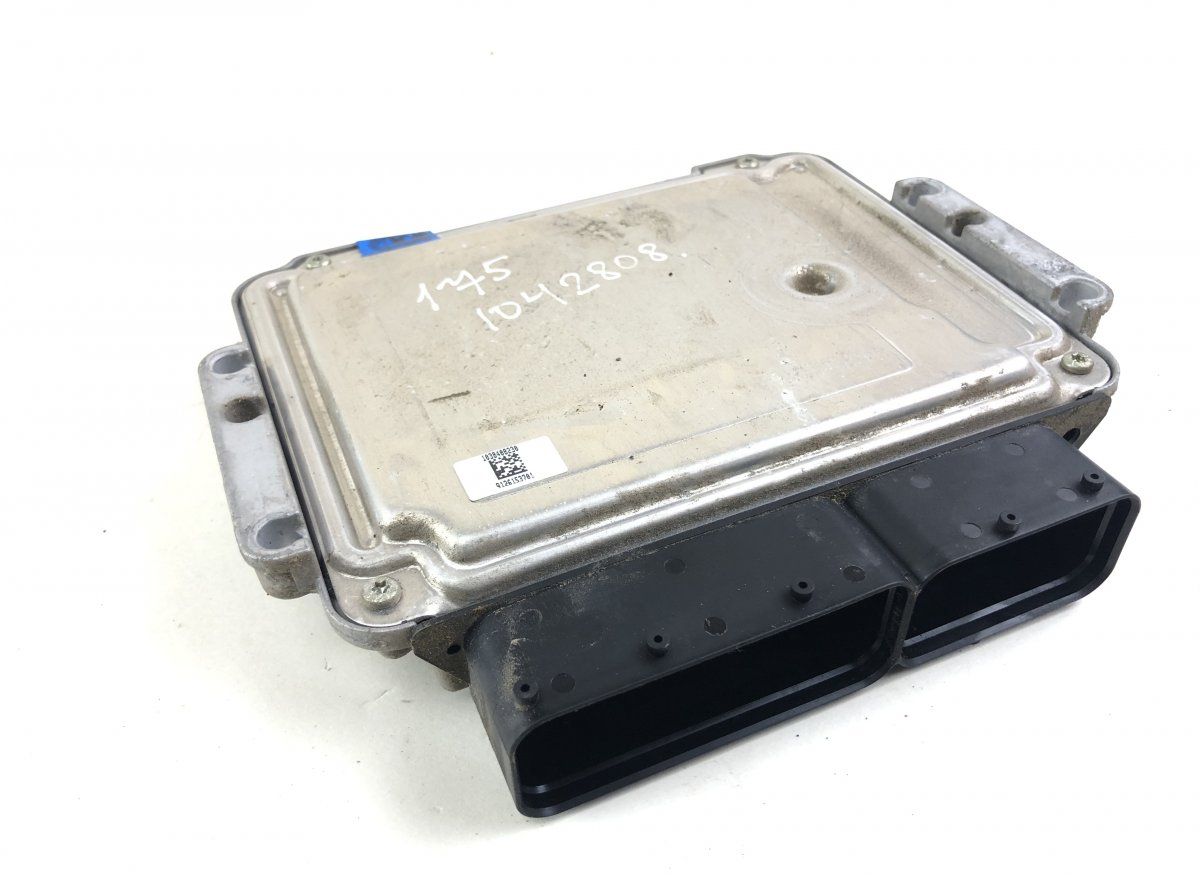 0261S14602 Engine Control Unit / module (ECU) HYUNDAI TUCSON III (TL) (2015-2021)