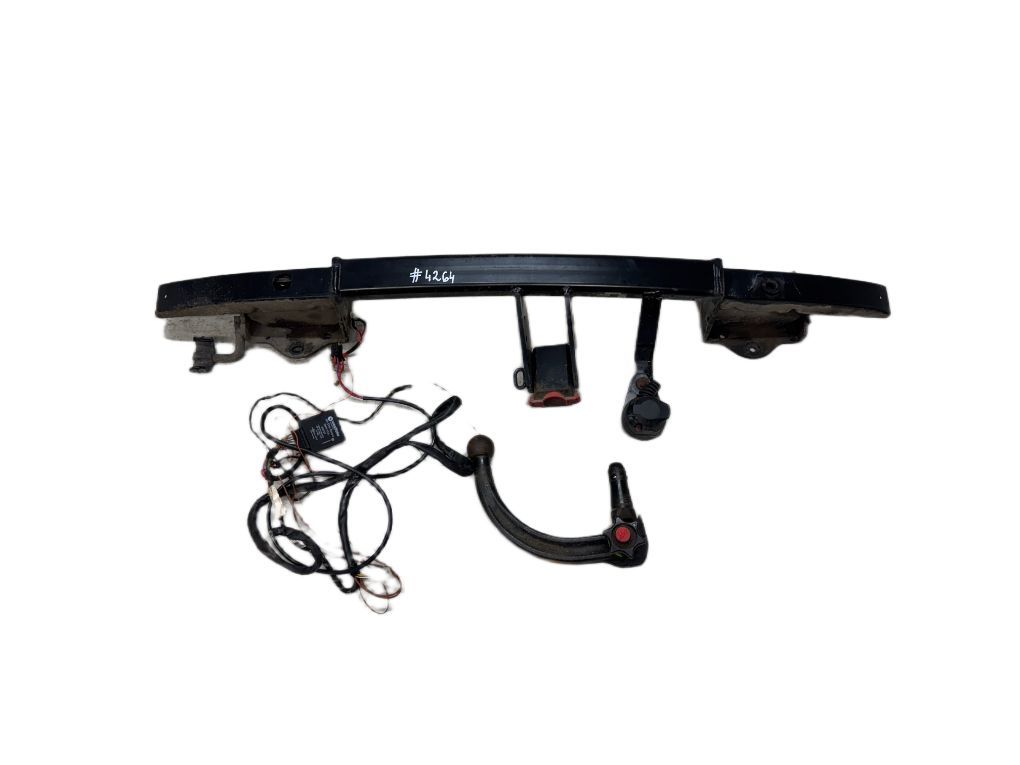 303330600001 Towbar BMW 3 (E90, E91, E92, E93) (2005-2011)