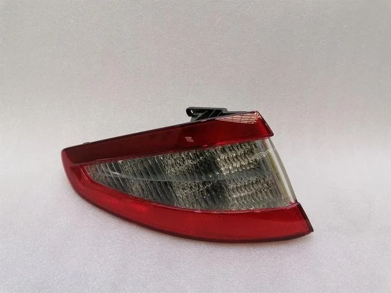 Maserati Granturismo M145 left rear light 231565 taillight rear left-