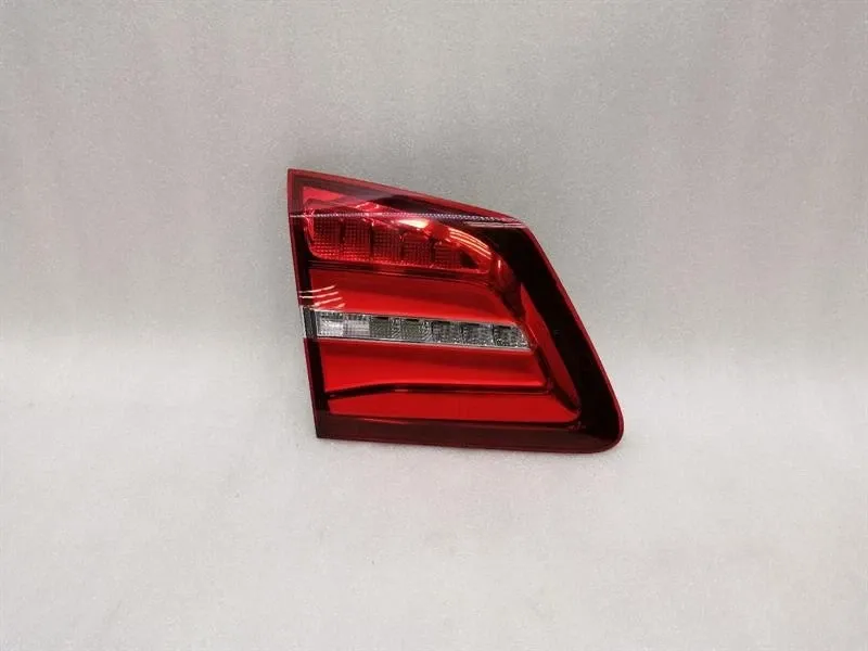 Mercedes GLS 350D Rear Left Light A1669060902 Rear Light Left-