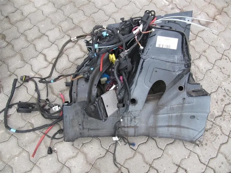 Mercedes GLS X166 GLS63 Right Front Chassis Leg A1666200050 Right Front Wheel Arch-