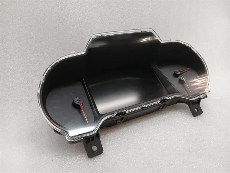 CHEVROLET CORVETTE C7 EURO KM/H GRAND SPORT CLUSTER 84385479 SPEEDOMETER SPEEDOMETER-