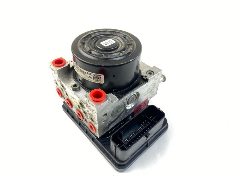 28515826043 28.5158-2604.3 06210241364 06.2102-4136.4 ABS hydraulic unit / pump NISSAN NAVARA III / NP300 (D23) (2014-)