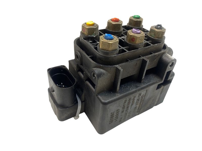 15152400082 15-1524-0008.2 Air suspension valve block AUDI Q7 (4L) (2006-2015)