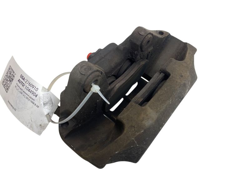 4773030560 Brake caliper Front  right LEXUS RC (XC10) (2014-)