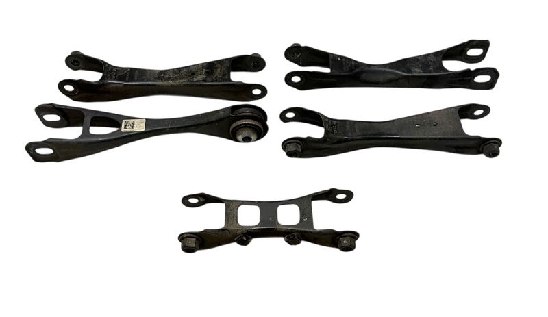 33326867881 33326867880 33326867883 33326867879 33326852269 Rear Axle Track Control Arm lower left BMW i3 (I01) (2013-2022)