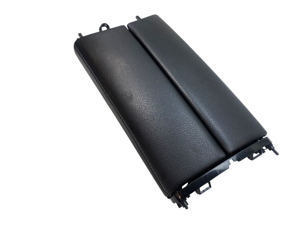 A2136806706 Armrest cover front MERCEDES-BENZ E-CLASS (W213) (2016-2023)