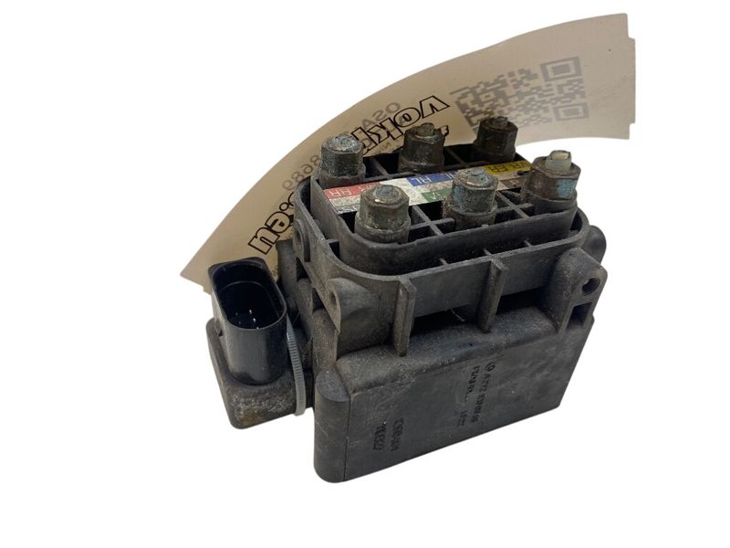 A2123200358 Air suspension valve block MERCEDES-BENZ S-CLASS (W221) (2005-2013)