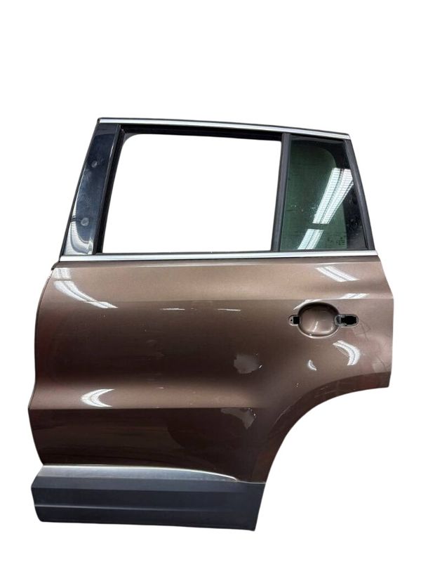 Door Rear  Left VW TIGUAN I (5N) (2007-2018)