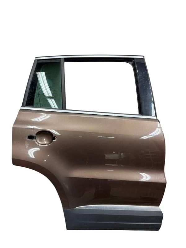 Door Rear Right VW TIGUAN I (5N) (2007-2018)