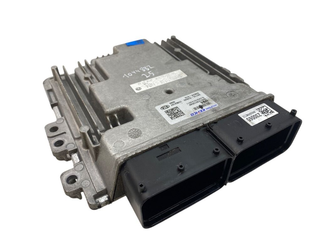 9001230130KF Engine Control Unit / module (ECU) KIA SPORTAGE (QL) (09.15-10.22)