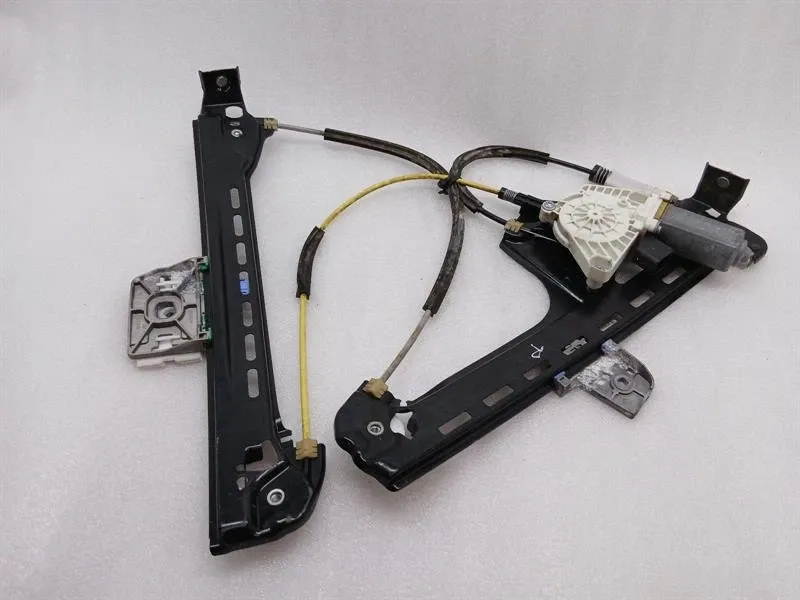 McLaren 570S Spider Right Front Door Winder 13A2053CP Window Regulator Front Right-