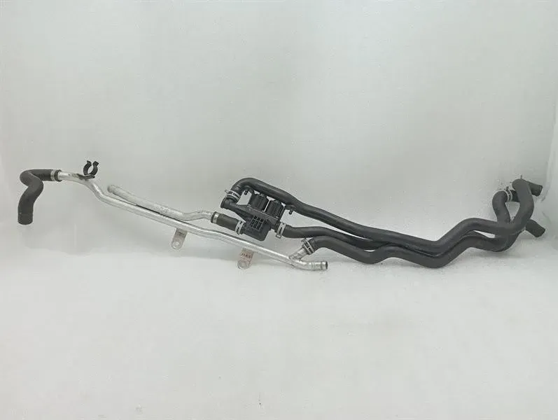 Rolls Royce Wraith RR5 COUPE Cooling Pipe 9208818 Coolant Hose Pipe-