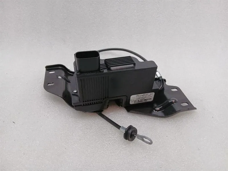 McLaren 600LT Spider Door Lock 11A8745CP R Door Lock -