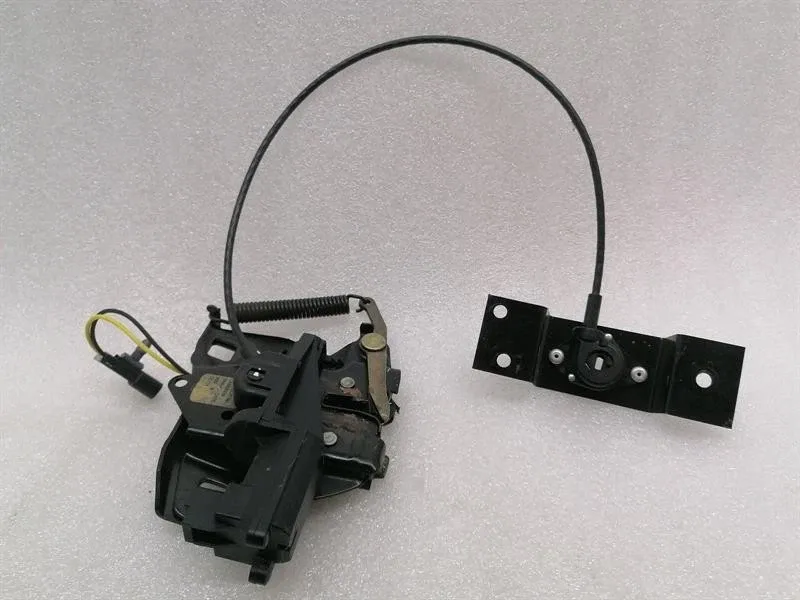 Dodge Viper SRT-10 8.3 Boot Lock Liftgate Latch 5030356AA Tailgate Lock