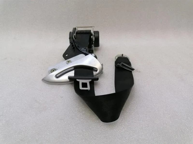 Bentley Continental GT W12 front right seatbelt 3W3857706B seat belt belt