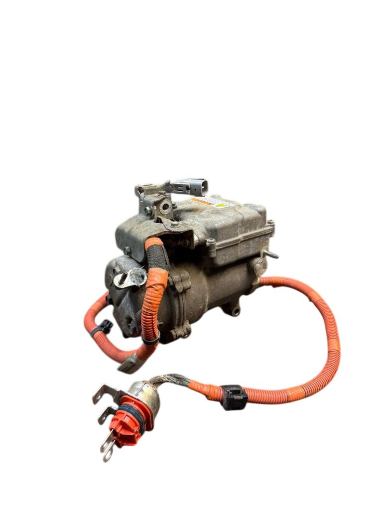 AKJ200A202F 7813A784 AC / aircon Compressor MITSUBISHI OUTLANDER III (GG, GF, ZJ, ZK, ZL) (2012-2021)