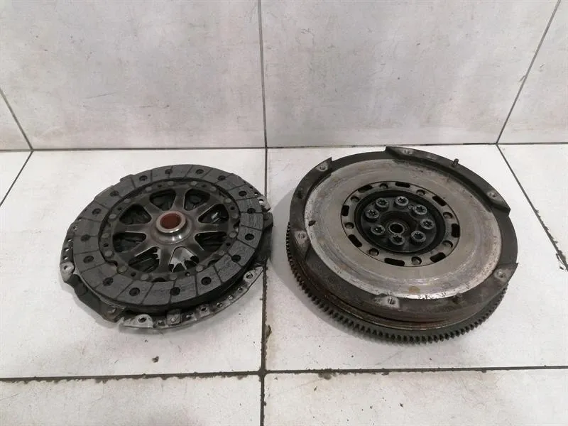 Porsche 911 997 Flywheel + Clutch Basket 99711691315 Clutch Flywheel