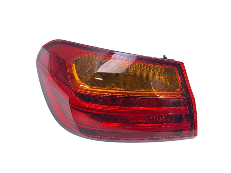 63217296097 Tail light left BMW 4 (F32, F33, F36, F82, F83) (2013-2020)