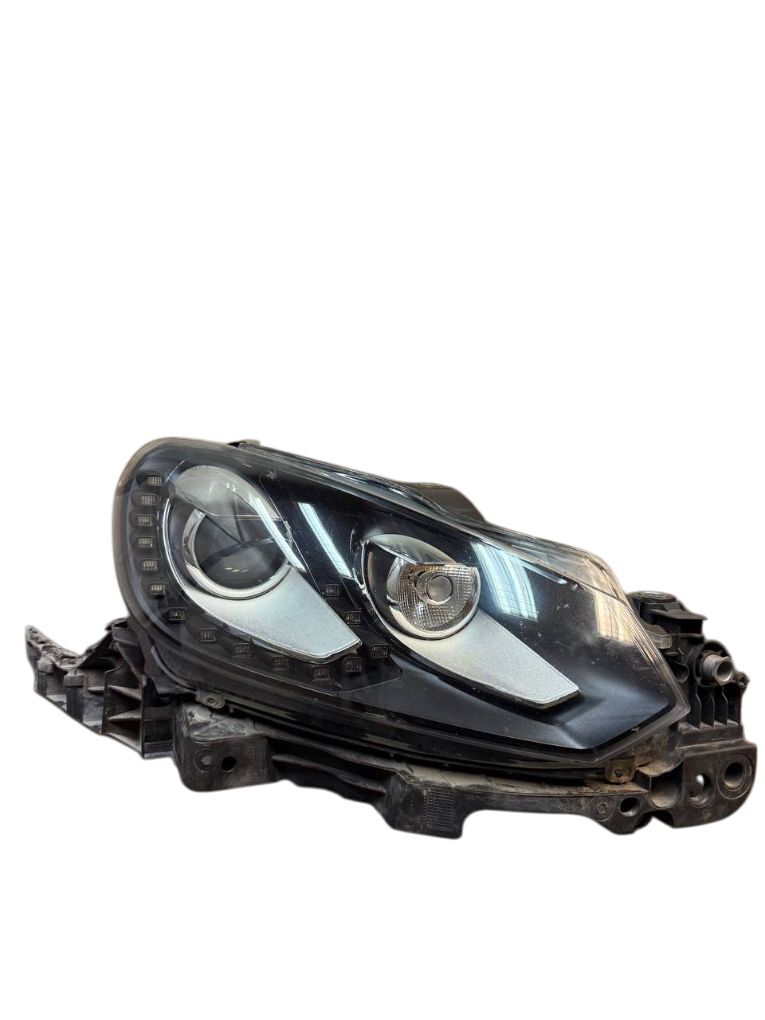 5K1941752D 5K1941754E Headlight right VW GOLF VI (5K) (2008-2013)
