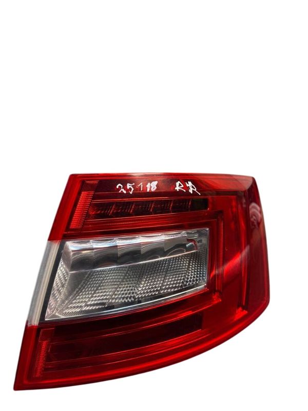 5E5945112A 5E5945258A Tail light, right SKODA OCTAVIA III (5E) (2012-2019)