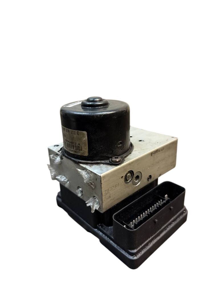 7H0614111E 7H0907379E ABS hydraulic unit / pump VW TRANSPORTER T5 / MULTIVAN (7H, 7E, 7J) (2003-2015)