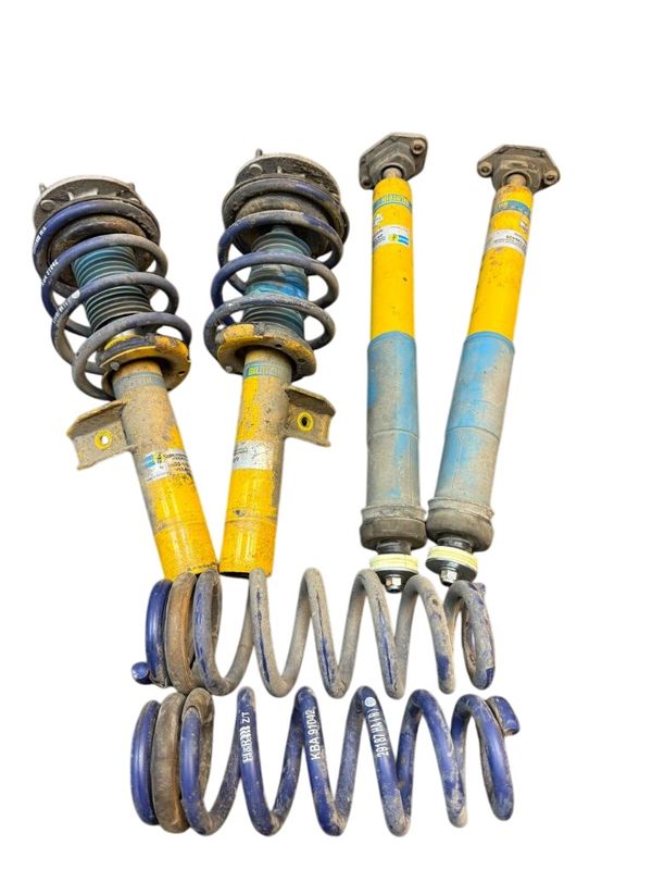 Suspension leg set, front BMW 3 (E90, E91, E92, E93) (2005-2011)