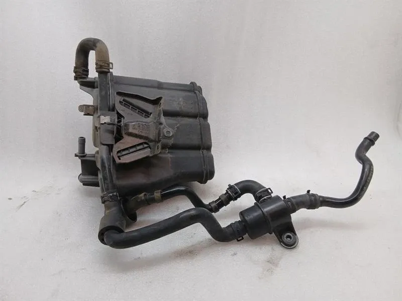 AUDI R8 4S AWD Reservoir 4S0201797 Reservoir EVAP