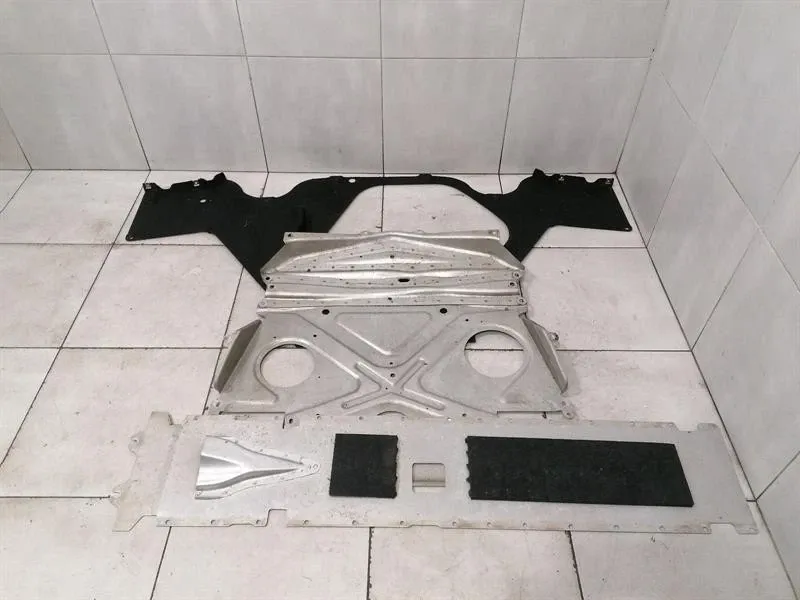 Audi R8 4S AWD Undertray set 4S0825203B underbody trim set