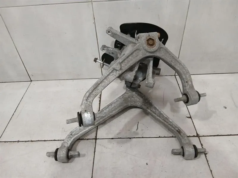 Audi R8 4S AWD Left Rear Hub 4S0505433C Wheel Bearing Housing Rear Left