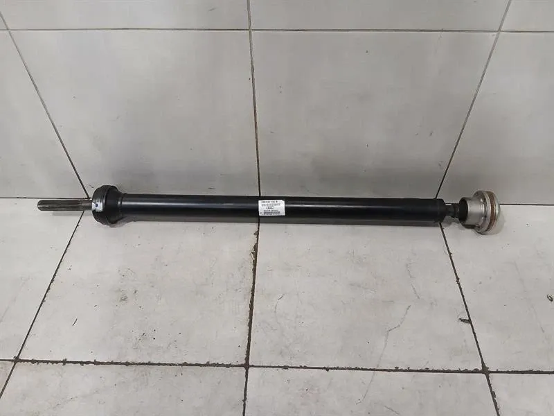 Audi R8 4S AWD Propshaft 086311101H Propshaft