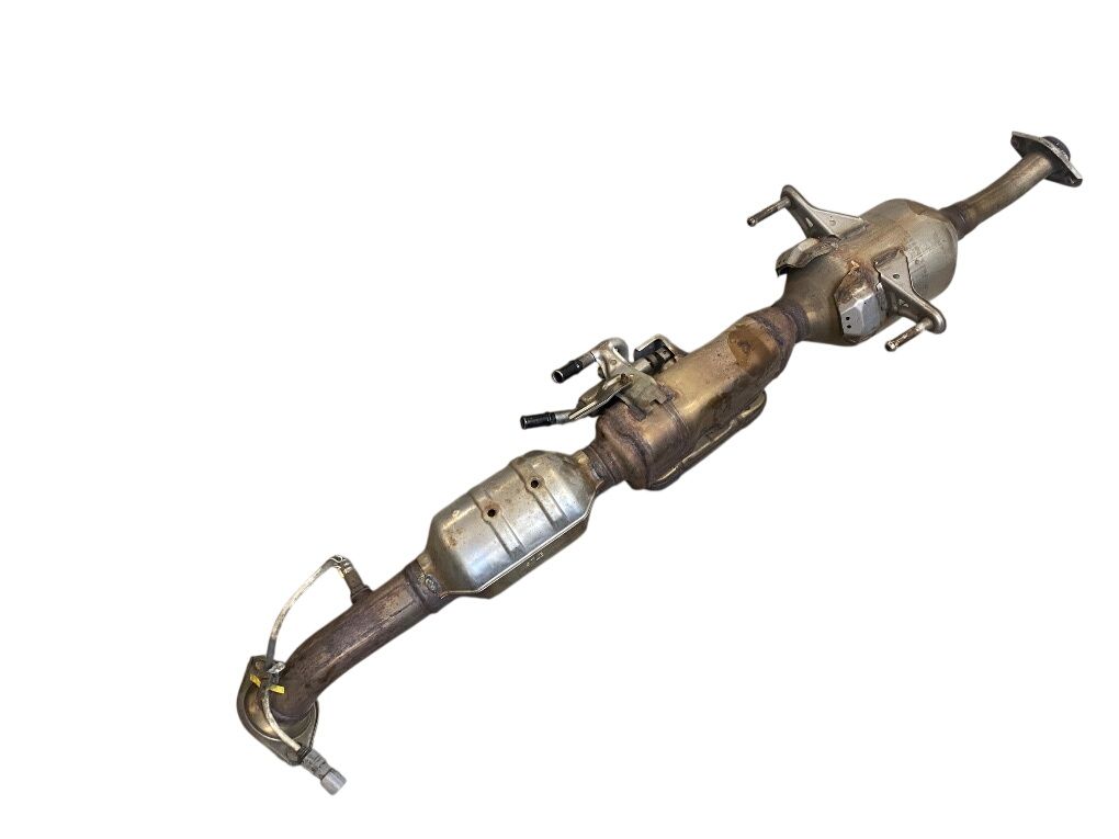 1741037B52 Exhaust front silencer (resonator) TOYOTA PRIUS IV (XW50) (2015-2022)