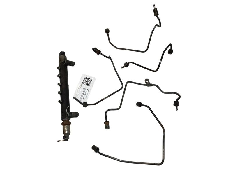 2381030100 Fuel Distributor / fuel rail TOYOTA LAND CRUISER 120 (2002-2009)
