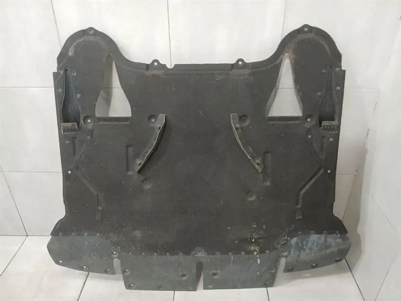 Lamborghini Huracan LP640 EVO Undertray 4T0825205D Underbody Trim