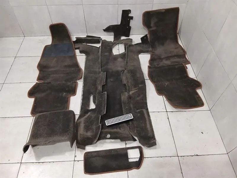 Aston Martin Vanquish AM310 Floor Mats LHD CARPET SET Floor Mats