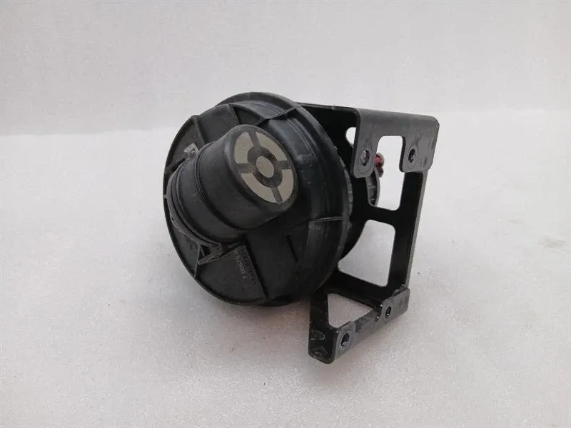 McLaren 650S Spider 14-17 Air Pump 700751 Air Pump