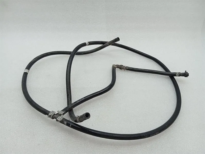 Ferrari 458 F142 Spider Washer Fluid Pipes 82534900 Water Line Hose