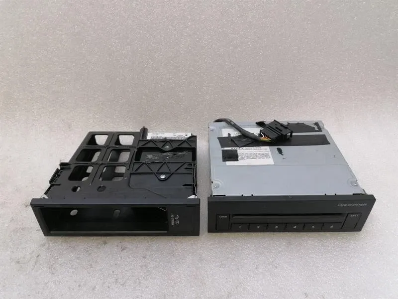 Bentley Continental GT W12 CD changer 3W0035110B CD changer