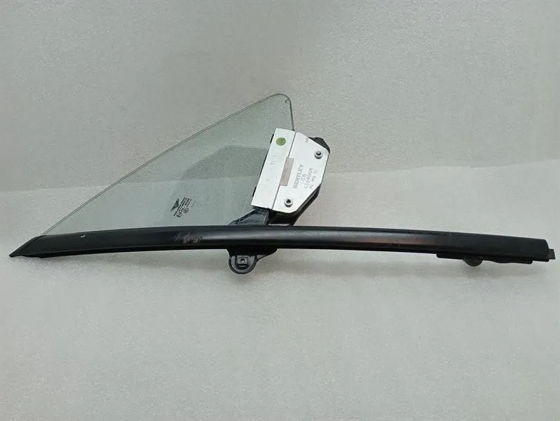 Bentley Continental GT W12 Right Front 1/4 Glass 3W0837412F Right Door Glass