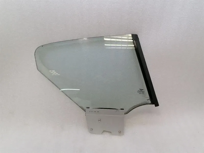 Bentley Continental GT W12 Right Rear Glass 3W8845298D Door Glass 1/4 Rear RH