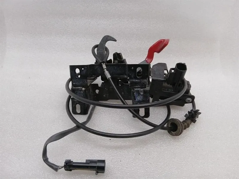 Ferrari F8 F142MFL Bonnet lock 83679100 hood lock