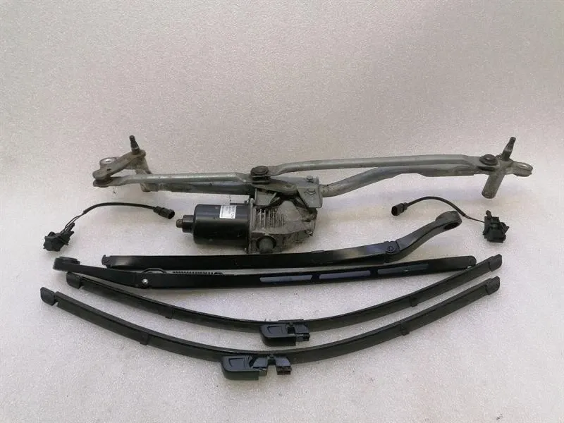 Bentley Continental GT W12 Front Wiper Linkage 3W2955023M RHD RIGHT HAND DRIVE