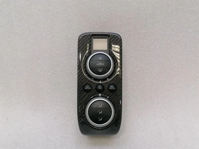 McLaren 650S Spider 14-17 Climate Control 11M3138CP Climate Control Panel A/C CARBON