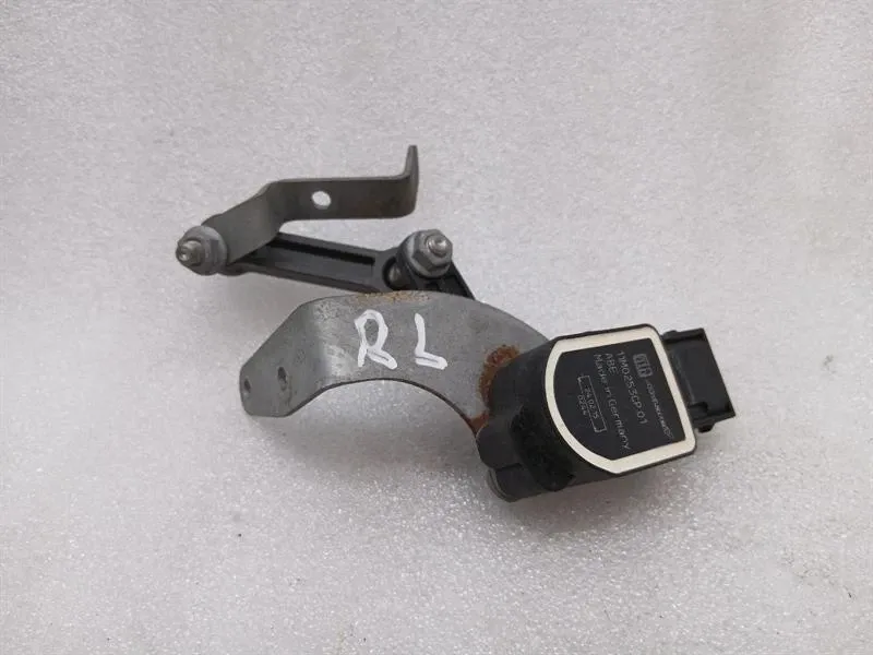 McLaren 650S Spider 14-17 Rear Left Level Sensor 11M0253CP