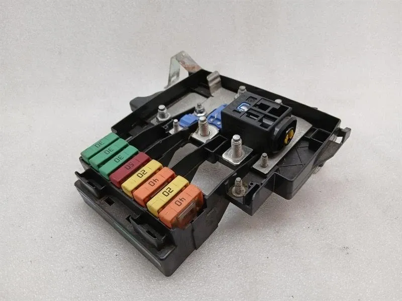 McLaren 650S Spider 14-17 Fuse Box 11M1391CP Fuse Box